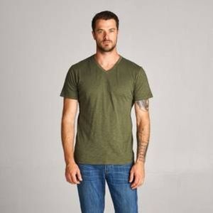 Active USA Mens V-Neck Tee
